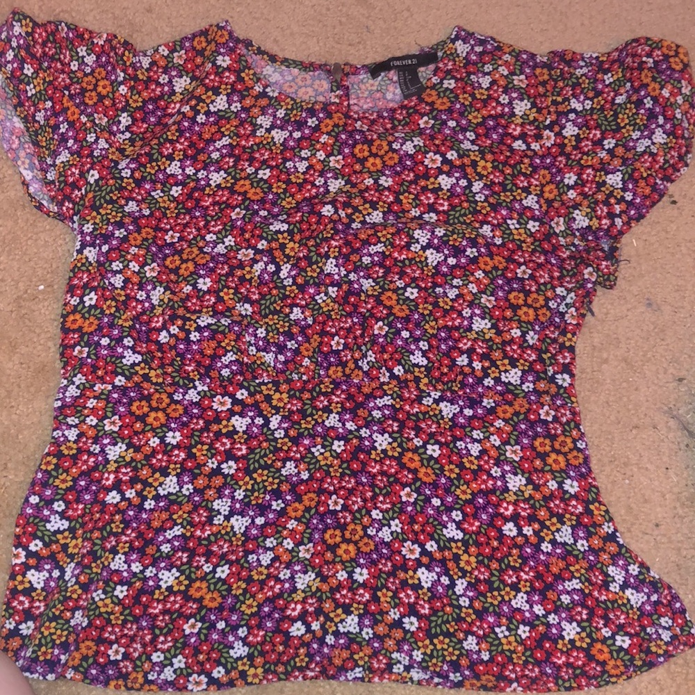 Floral beautiful blouse women size small